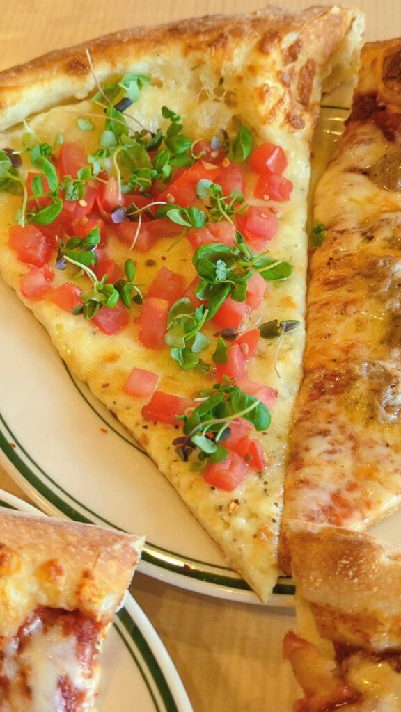 Brenda\'s Pizzeria 2